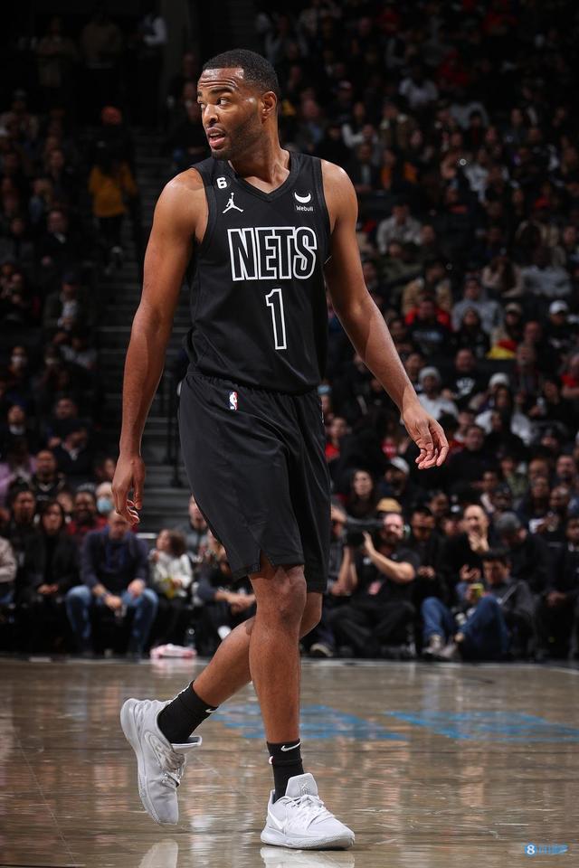 持全力拼搏 持全力拼搏