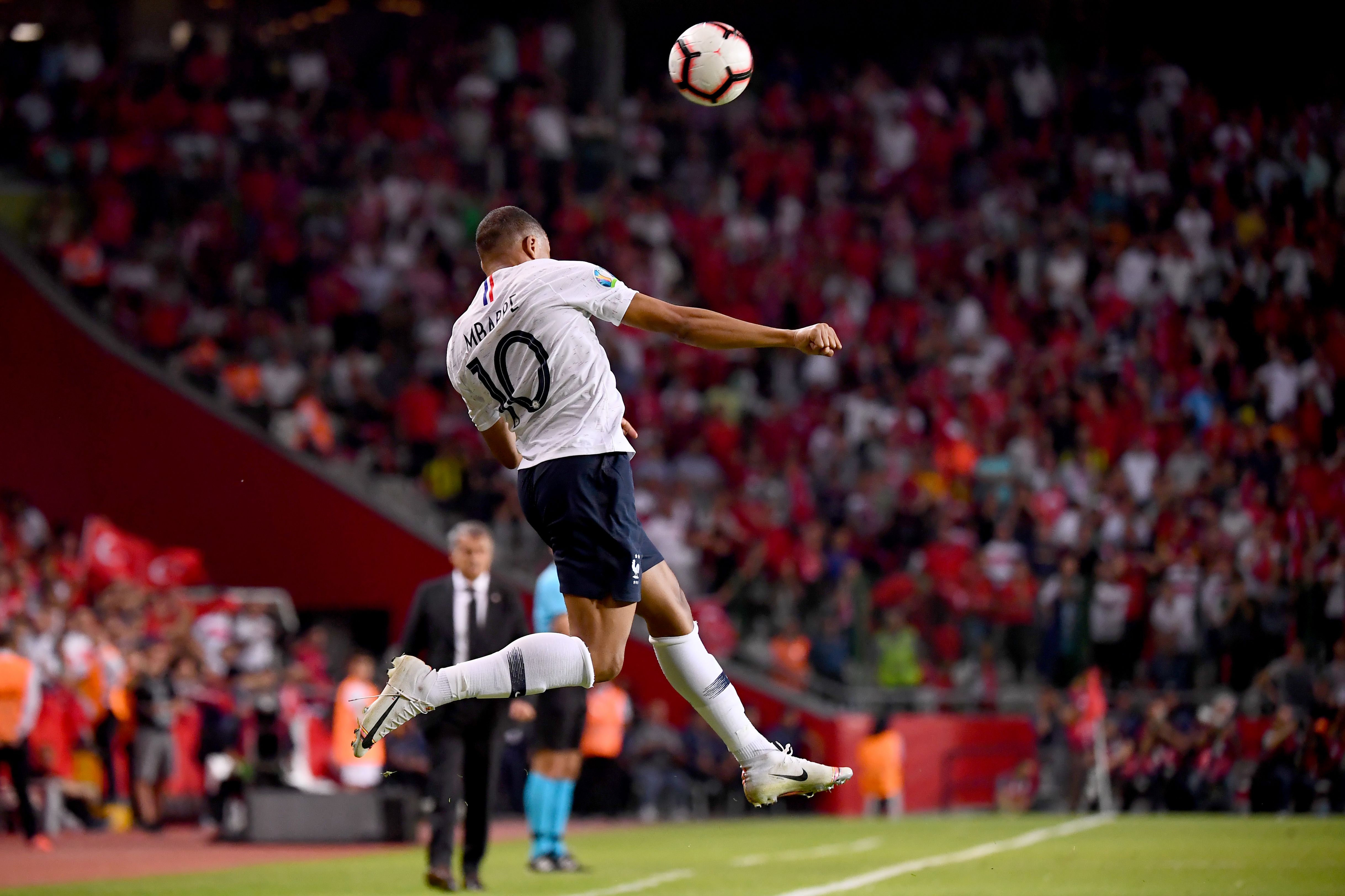 球员专心比 球员专心比