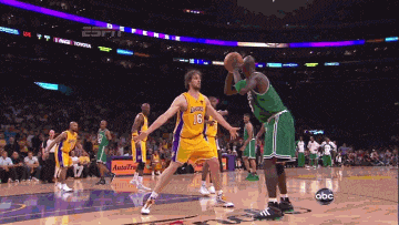 场上亲历每 场上亲历每